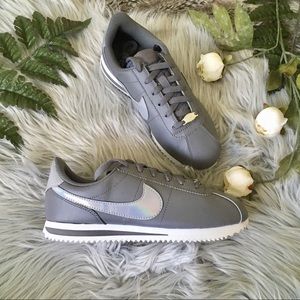 NIKE Cortez Gunsmoke Gray